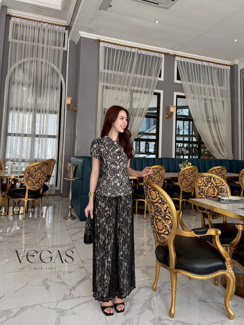Premium Lace Collar Tops With Pleated Trousers